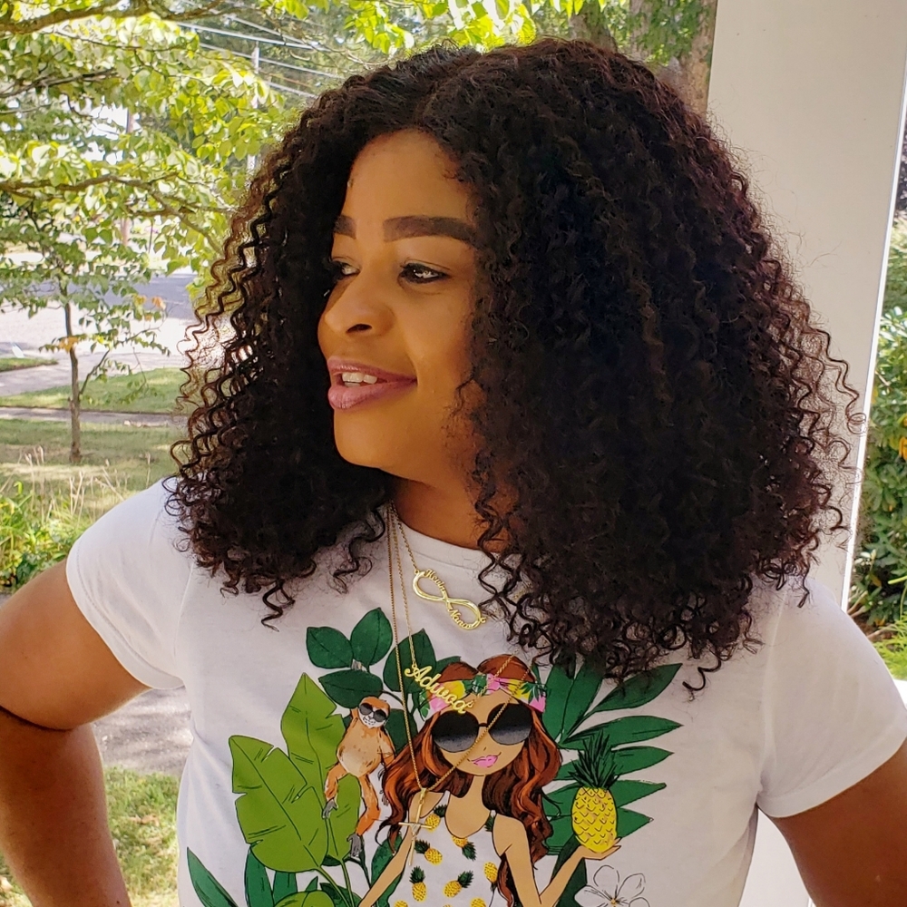 Meet your Posher, Nana adwoa